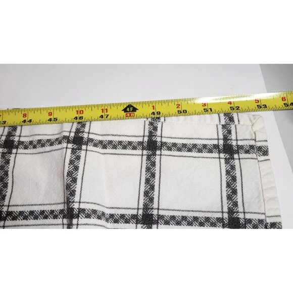 Emeril At Home Entertaining Cotton Plaid Tablecloth 53" x 84" - Picture 4 of 5
